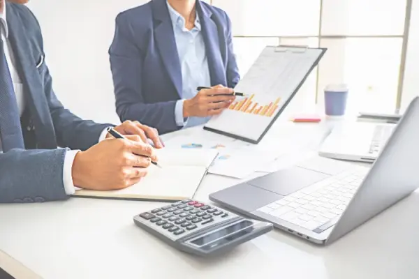 Why Outsourcing Bookkeeping is Crucial for SMEs